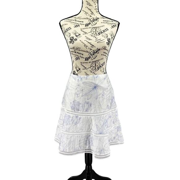 Mare Mare Tiered Skirt Womens Medium White Floral Crochet Lace Whimsy - Picture 1 of 16